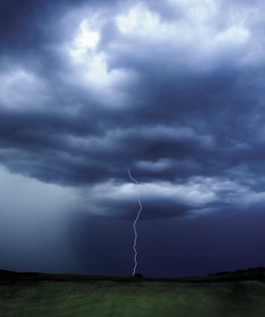 lightning photo: storm time lightning.jpg