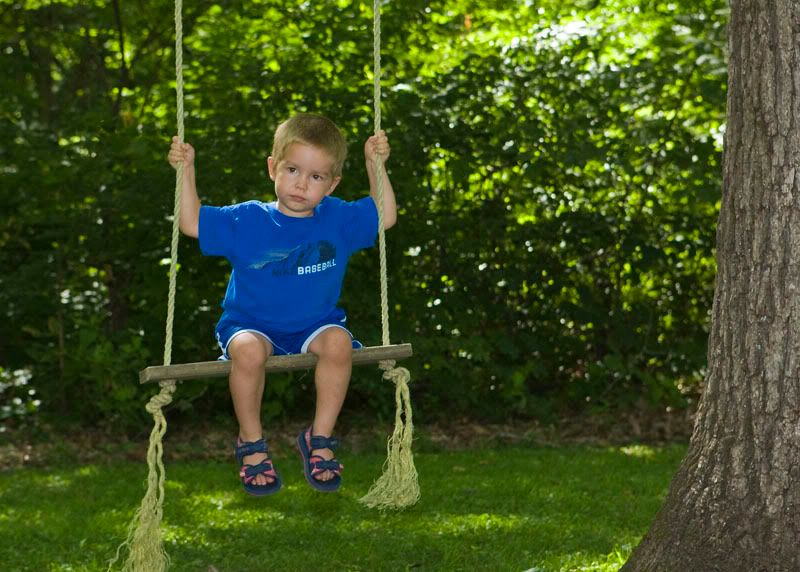 IMAGE: http://i177.photobucket.com/albums/w206/jsolenberg/Family/JS1D5038.jpg