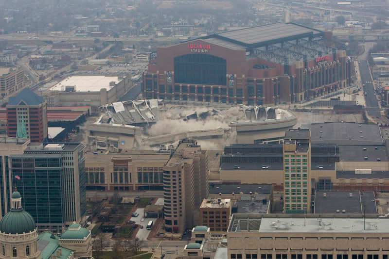 IMAGE: http://i177.photobucket.com/albums/w206/jsolenberg/RCADome004.jpg