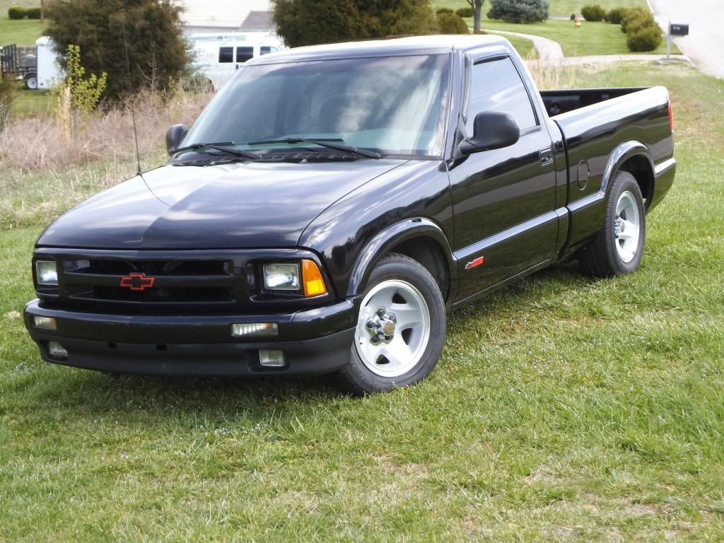 1994-Chevy-S10-SS-Specifications 1994 Chevy S10 SS http://www.cardomain.com/ride/3941387/1994-chevrolet ...