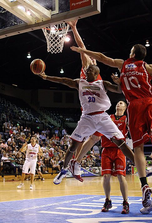 IMAGE: http://i177.photobucket.com/albums/w207/robsheeley/PM02.jpg