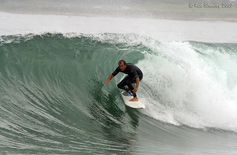 IMAGE: http://i177.photobucket.com/albums/w207/robsheeley/Surfing/Comp.jpg
