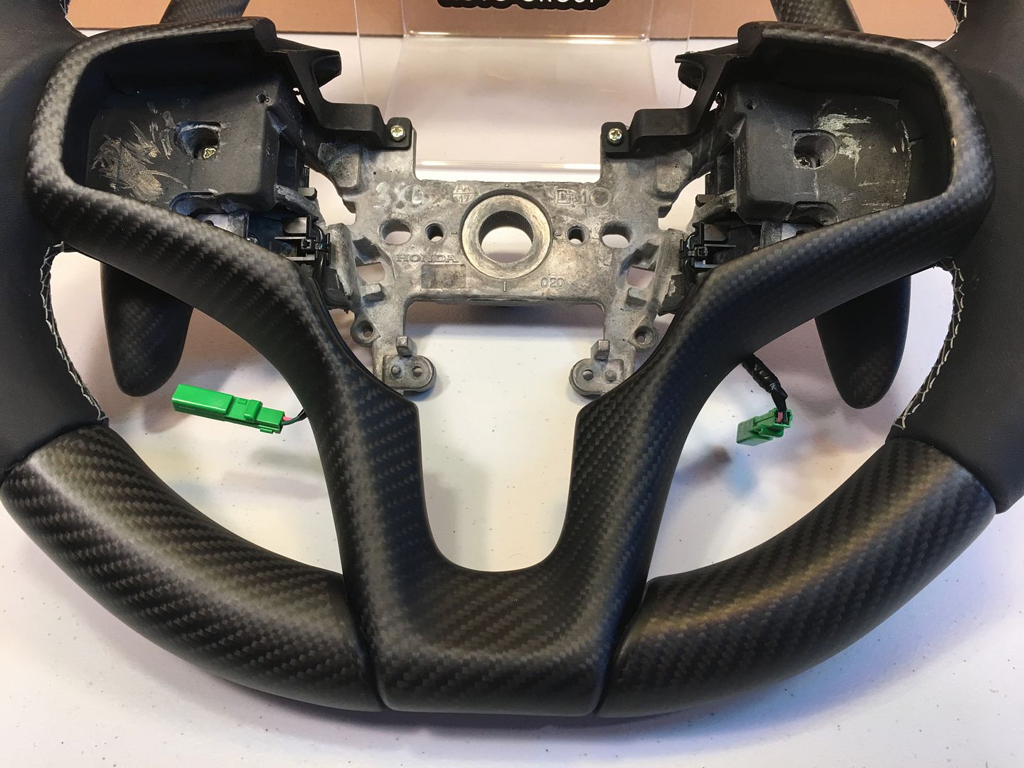 Carbon Fiber OEM Steering wheels for Gen 2.0 NSX owners!