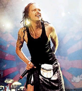 jonathan davis skirt Pictures, Images and Photos