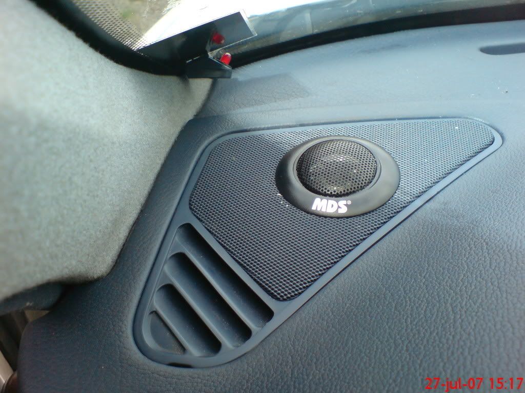 http://i177.photobucket.com/albums/w216/matte_89/blandat/DSC00012.jpg