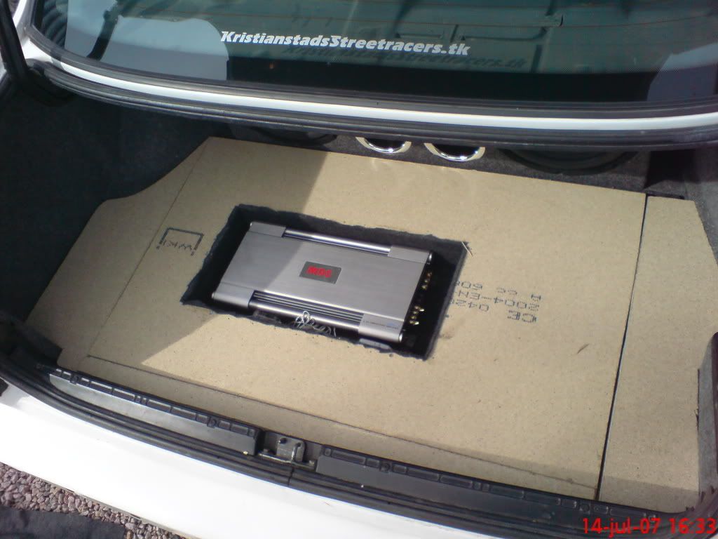 http://i177.photobucket.com/albums/w216/matte_89/blandat/DSC00040.jpg