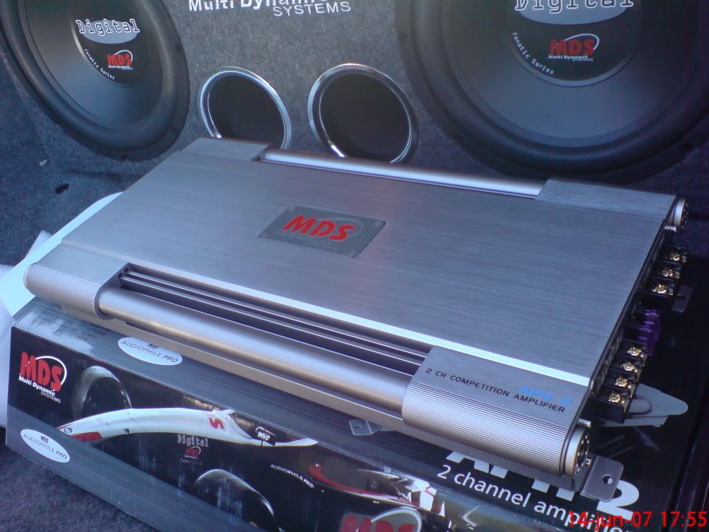 http://i177.photobucket.com/albums/w216/matte_89/blandat/DSC00sdfsf022.jpg
