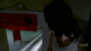http://i177.photobucket.com/albums/w217/mxyzptlk1290/Collision.gif