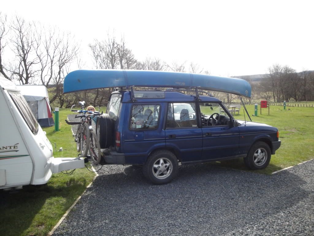 Thread: Landy Discovery and canoes Do They Mix?