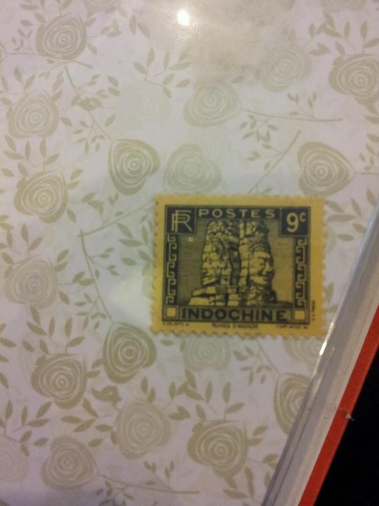 Mình mới tìm được bộ tem ông cố để lại, xin mấy bác định dùm giá trị