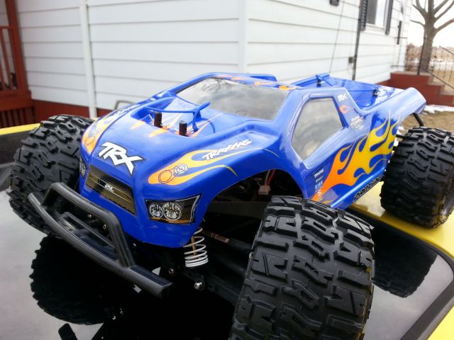 slash 4x4 truggy