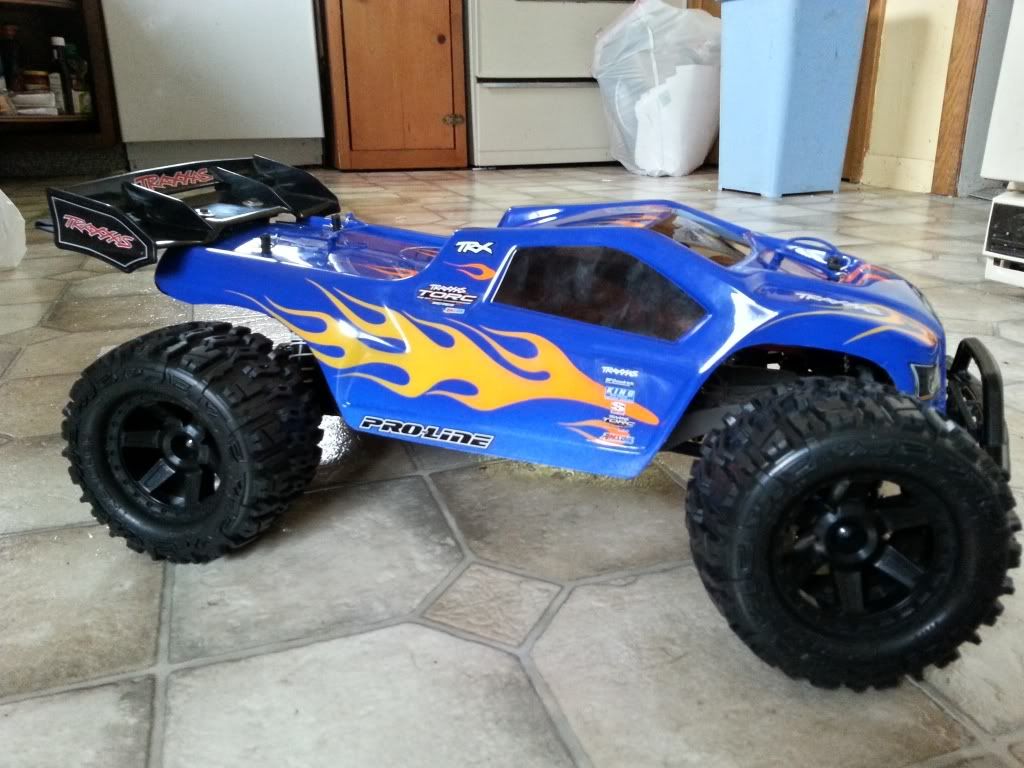 slash 4x4 truggy