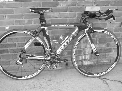 http://i177.photobucket.com/albums/w231/rhaywood2000/MyQRbike.jpg