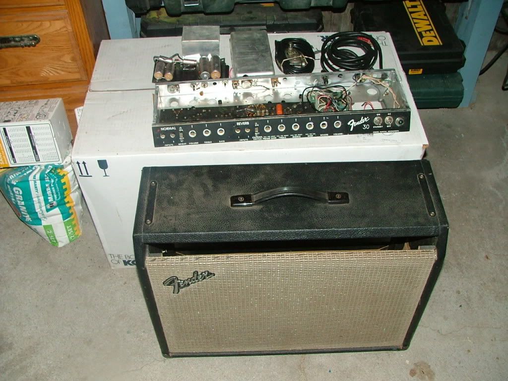 Fender 30