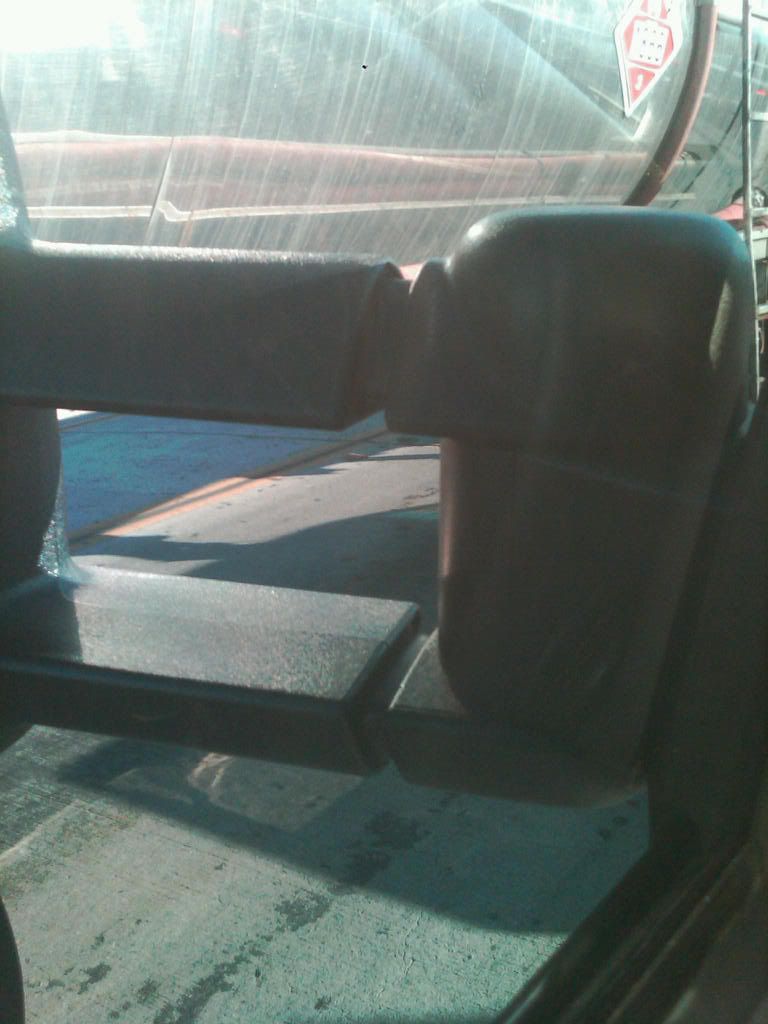 Tighten Towing Mirrors? Chevy and GMC Duramax Diesel Forum