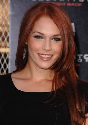 amanda righetti oops