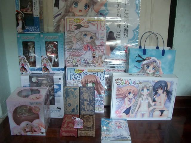 http://i177.photobucket.com/albums/w240/hekate_neko/figure/CIMG1582_resize-1.jpg