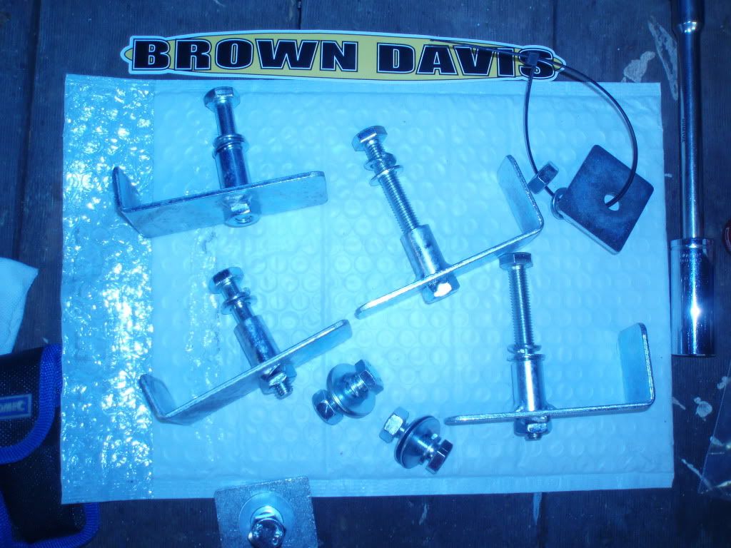 Execellent service and NEW BROWN DAVIS BASH PLATE D40 | Nissan Navara Forum