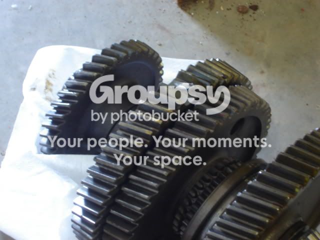 brokengears005.jpg